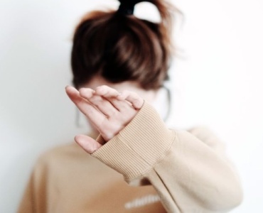 Apprivoiser la crainte d’être rejeté : 7 clés pour oser être soi-même