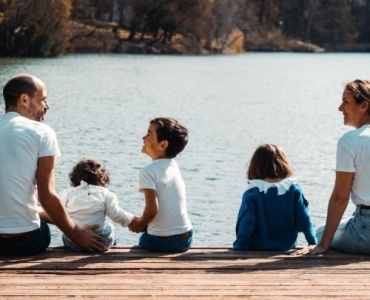 Trouver sa place dans une famille recomposée : conseils pour créer un lien avec les enfants de son partenaire