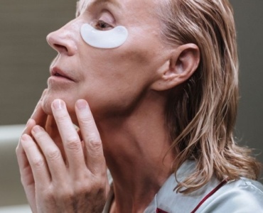 Adieu les rides du contour des yeux : astuces simples pour un regard plus jeune