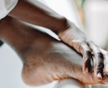 Des pieds tout doux : l’exfoliation délicate qui change tout