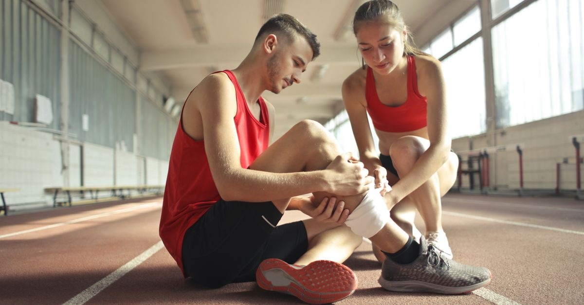Courbatures après le sport : pourquoi ça fait mal et comment récupérer plus vite