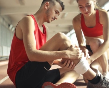 Courbatures après le sport : pourquoi ça fait mal et comment récupérer plus vite