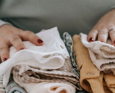 La checklist maternité indispensable : tout ce qu’il faut prévoir pour maman avant l’arrivée de bébé